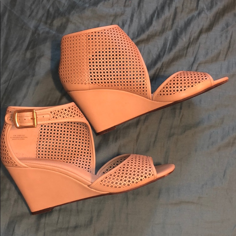 Wedges - Picture 2 of 4